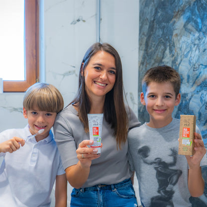 Kaufen Sie 3 natürliche Zahnpasten und erhalten Sie 2 natürliche Zahnpasten Gratis